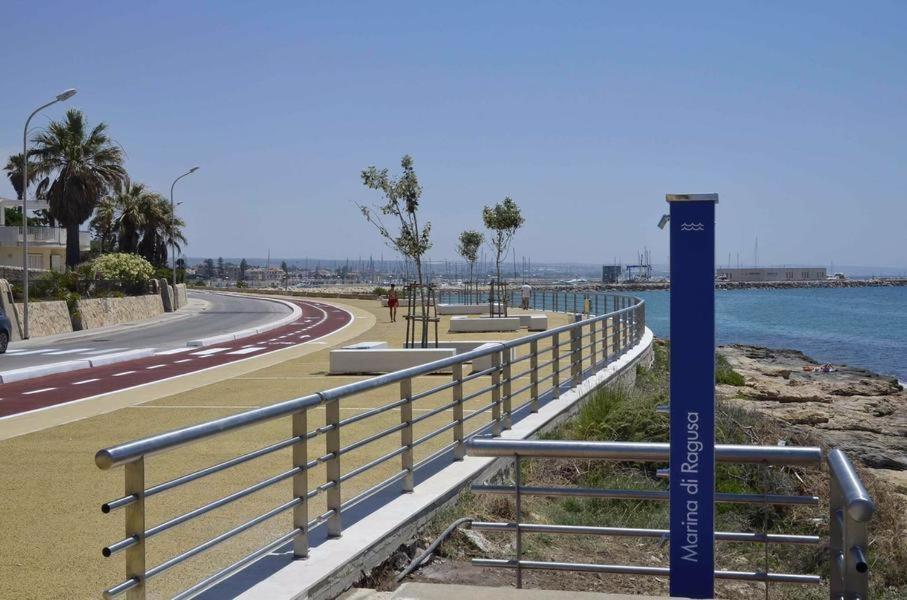 Casa Palma A 100 Passi Dal Mare Villa Marina di Ragusa Bagian luar foto